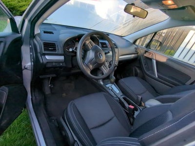 2015 Subaru Forester 2.5i