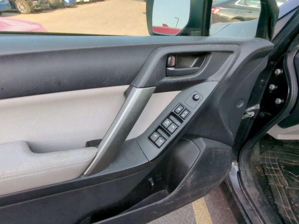 2014 Subaru Forester 2.5i
