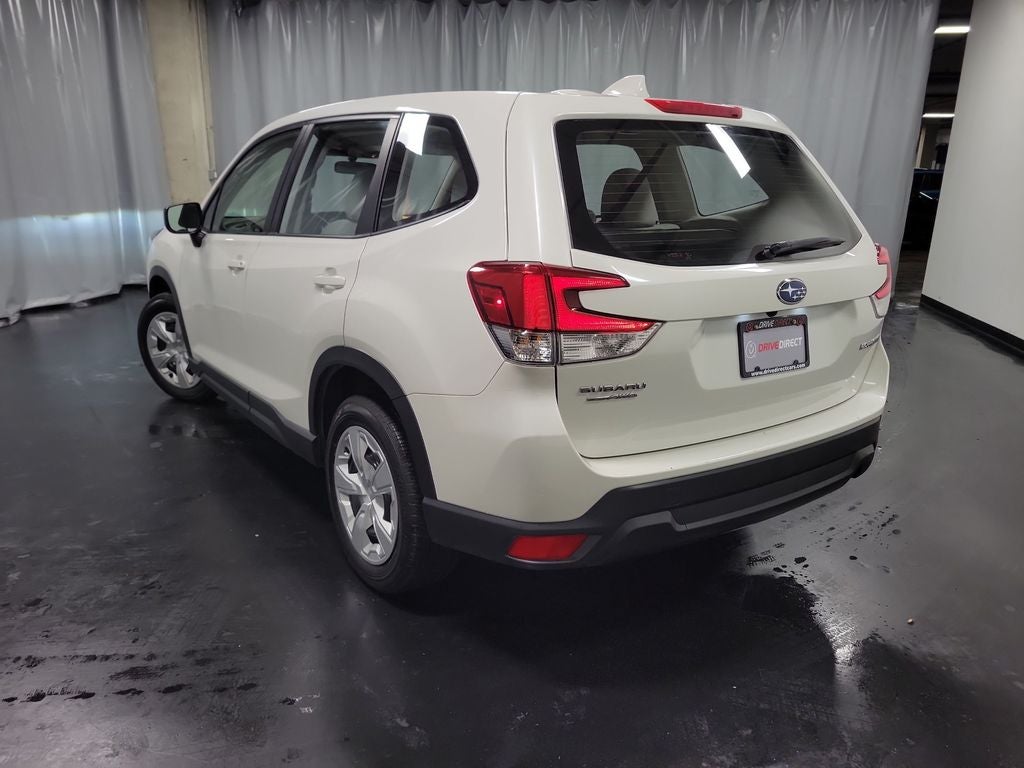 2023 Subaru Forester Base