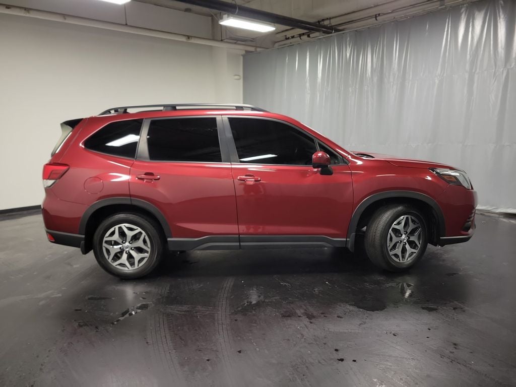 2024 Subaru Forester Premium