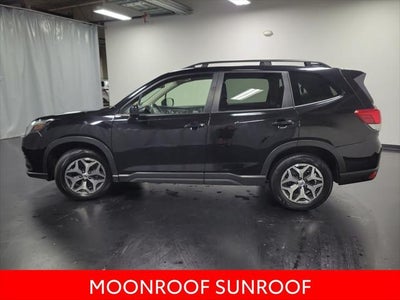 2024 Subaru Forester Premium