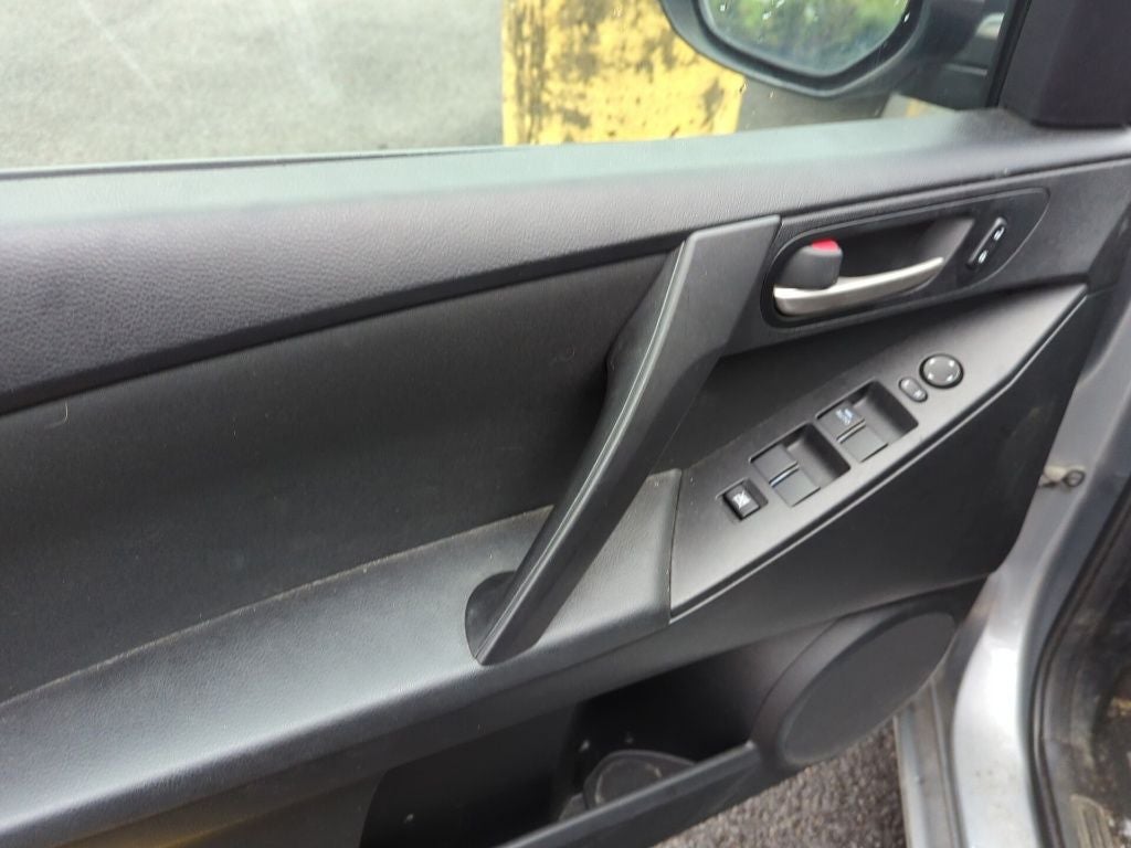 2012 Mazda Mazda3 i Sport