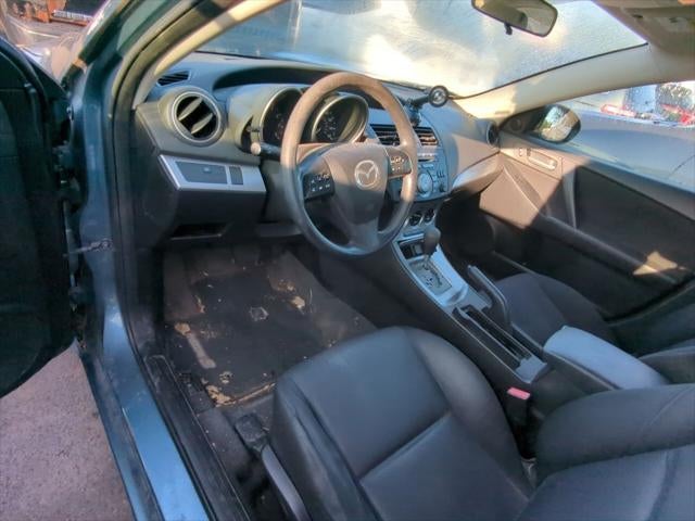 2011 Mazda Mazda3 i Touring