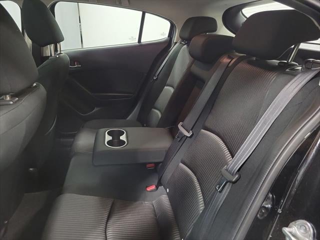 2016 Mazda Mazda3 i Grand Touring