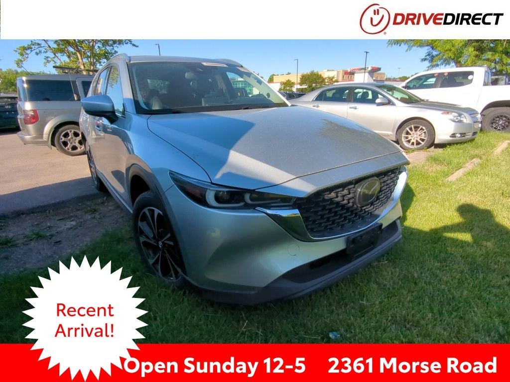 2022 Mazda CX-5 S Premium package Auto AWD's photo