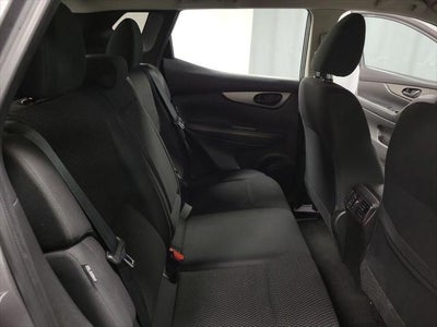 2022 Nissan Rogue Sport S