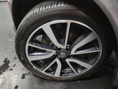 2018 Nissan Rogue Sport SL