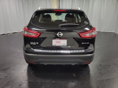 2020 Nissan Rogue Sport SV