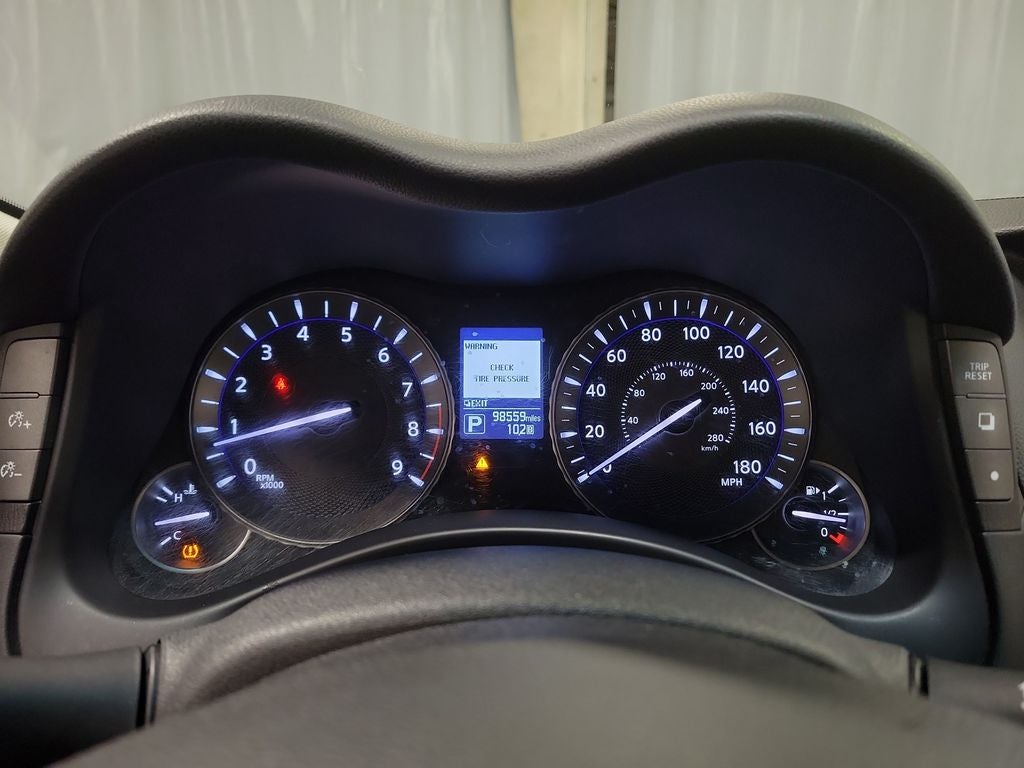 2016 INFINITI Q70 3.7 - Photo 17