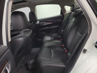 2016 INFINITI Q70 3.7X