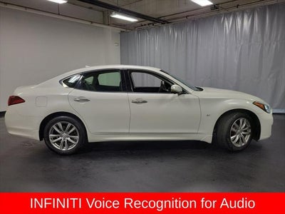 2016 INFINITI Q70 3.7X