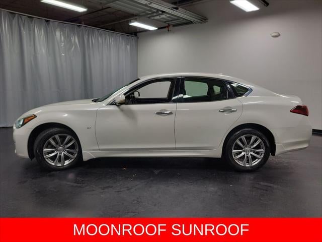 2016 INFINITI Q70 3.7 - Photo 35