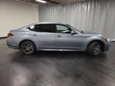 2017 INFINITI Q70L 3.7X