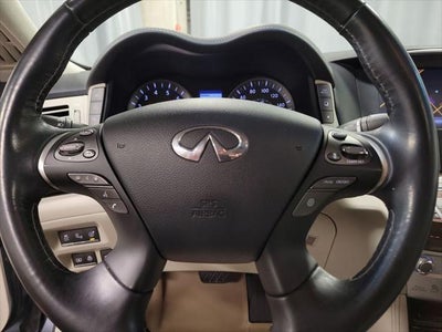 2017 INFINITI Q70L 3.7X