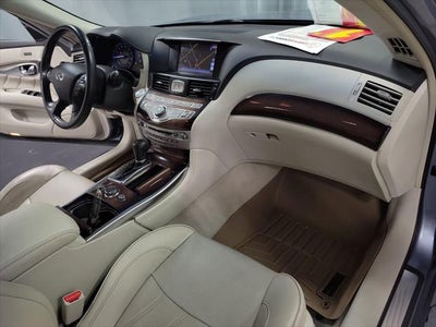 2017 INFINITI Q70L 3.7X