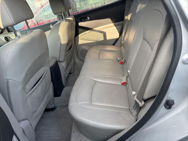 2011 Nissan Rogue SV