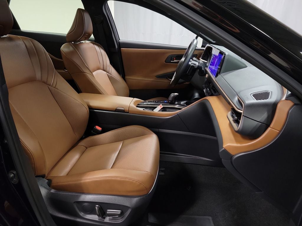 2025 Toyota Crown Signia Limited