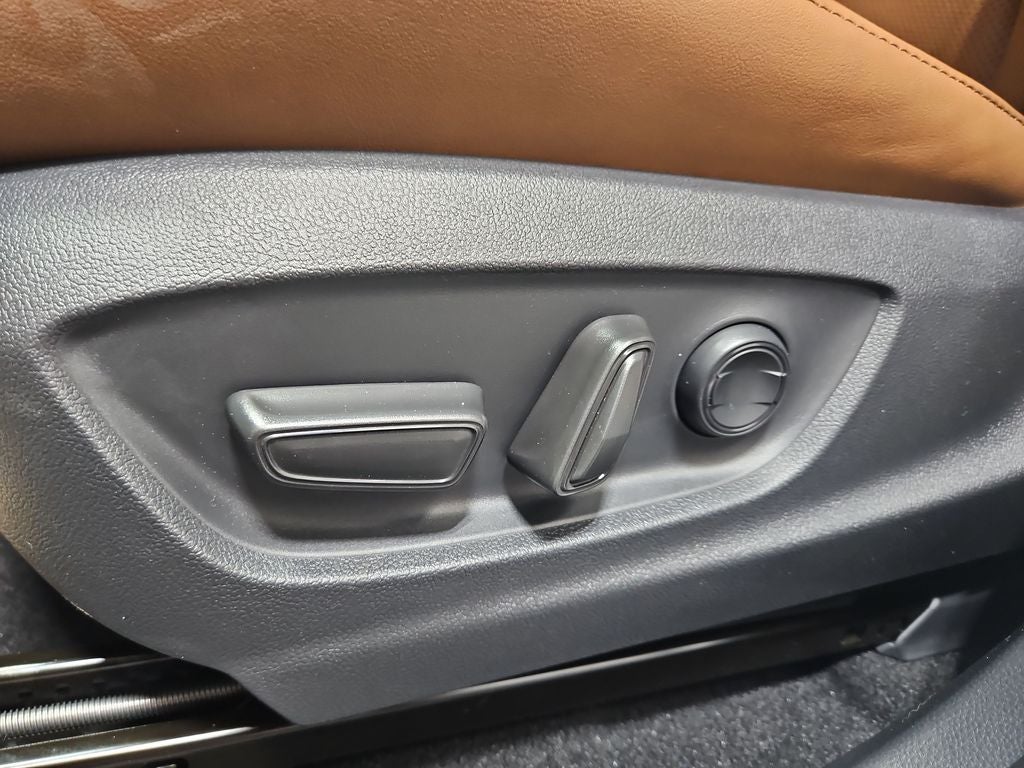 2026 Toyota Crown Signia Limited