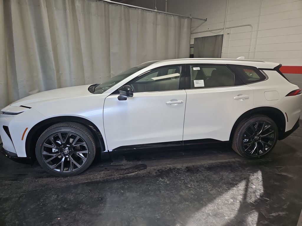 2026 Toyota Crown Signia Limited