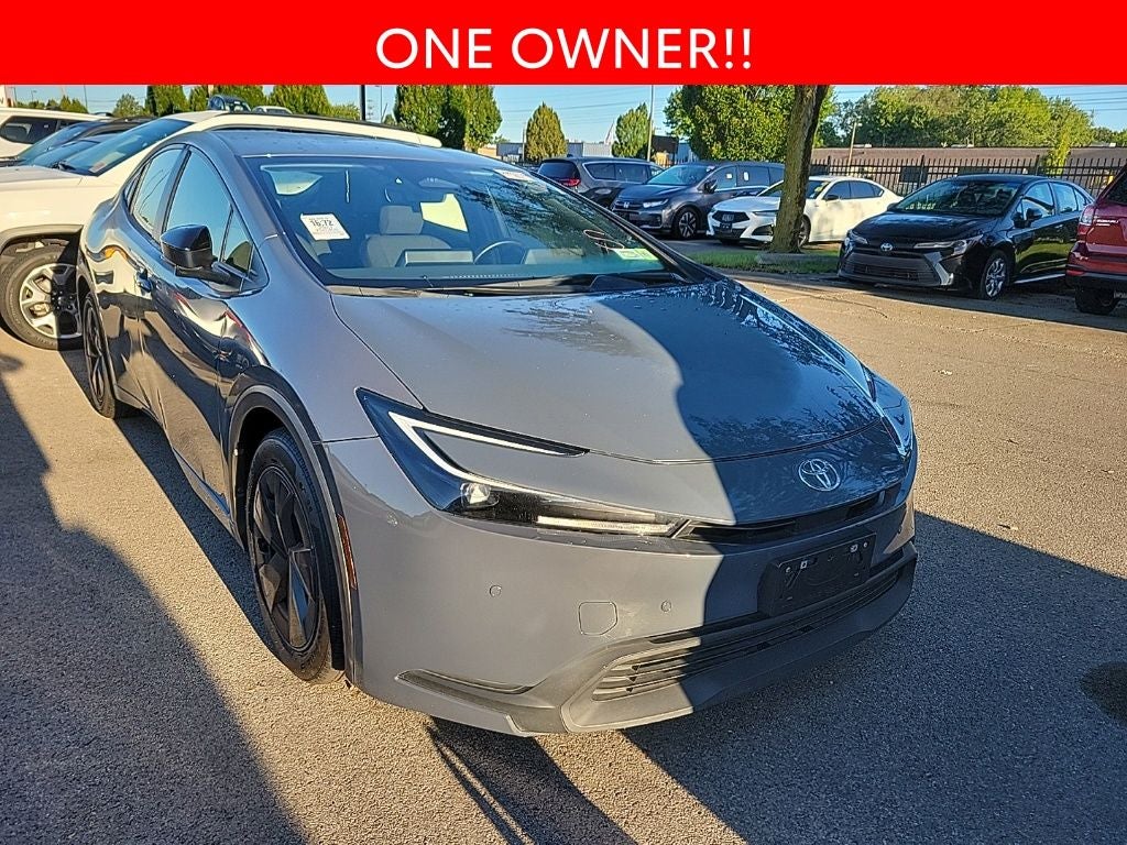 2023 Toyota Prius LE