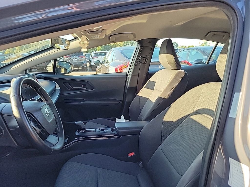2023 Toyota Prius LE