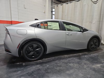 2026 Toyota Prius Plug-In Hybrid SE