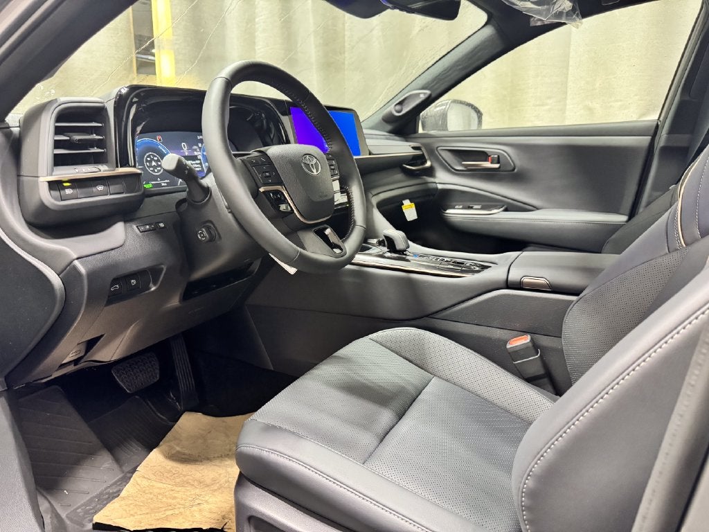 2027 Toyota Crown Platinum