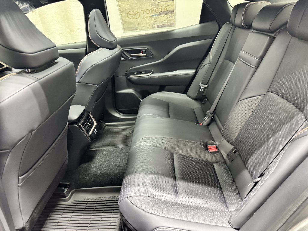 2027 Toyota Crown Platinum