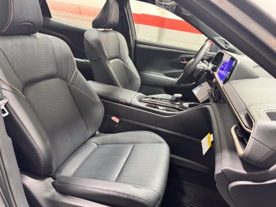 2027 Toyota Crown Platinum