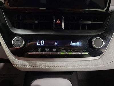2025 Toyota Corolla Hybrid SE