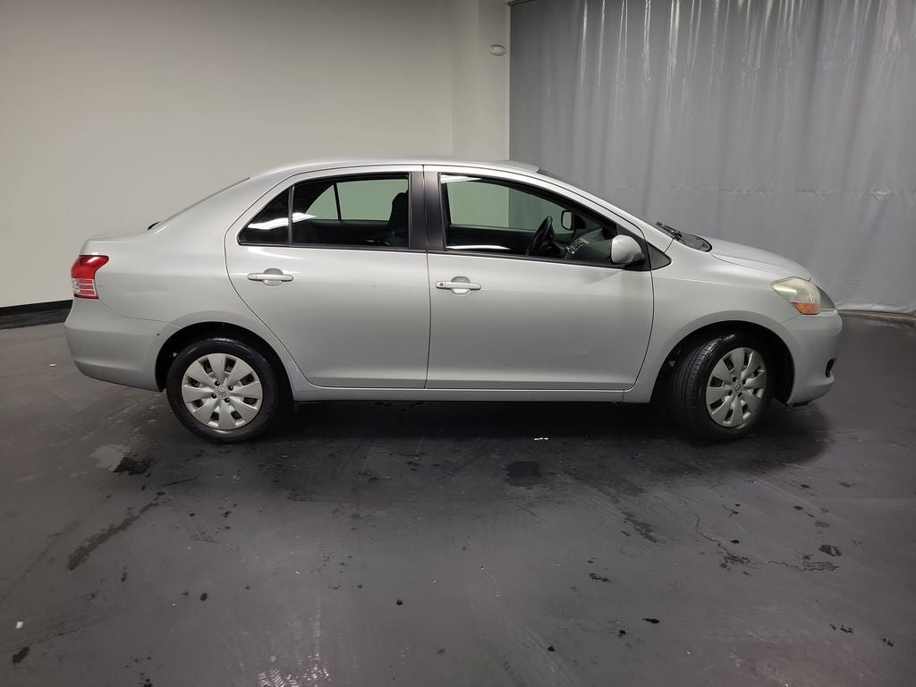 2010 Toyota Yaris Base
