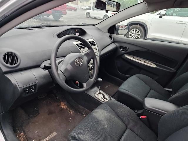 2010 Toyota Yaris Base
