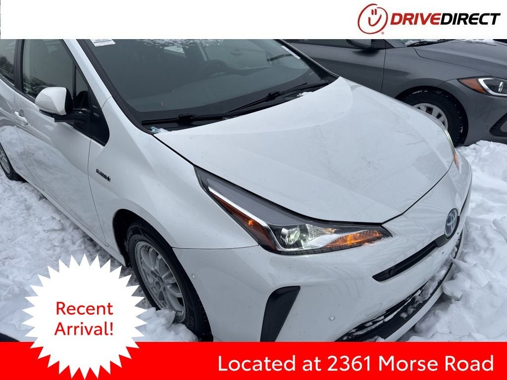 2022 Toyota Prius LE