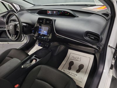 2022 Toyota Prius LE