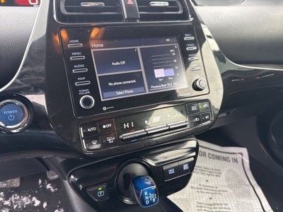 2022 Toyota Prius LE