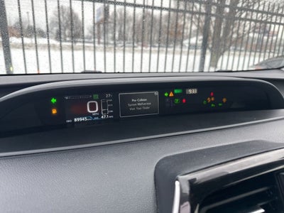 2022 Toyota Prius LE