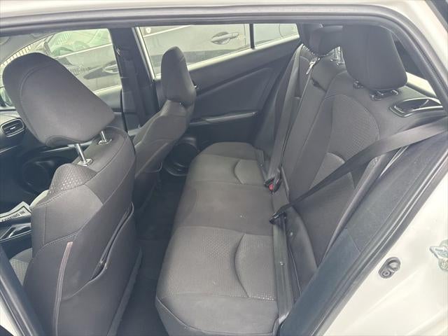 2022 Toyota Prius LE