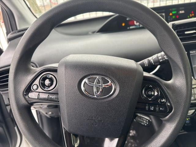 2022 Toyota Prius LE