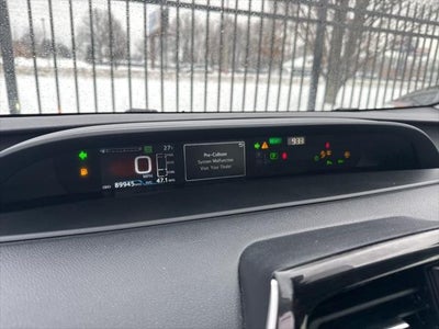 2022 Toyota Prius LE