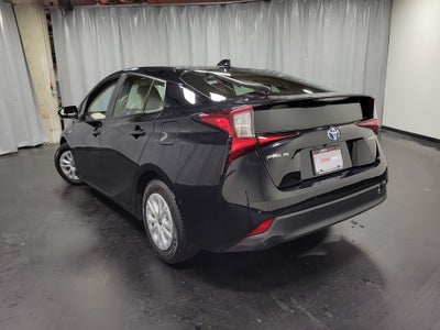 2022 Toyota Prius LE