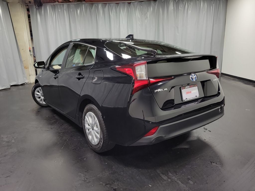2022 Toyota Prius LE