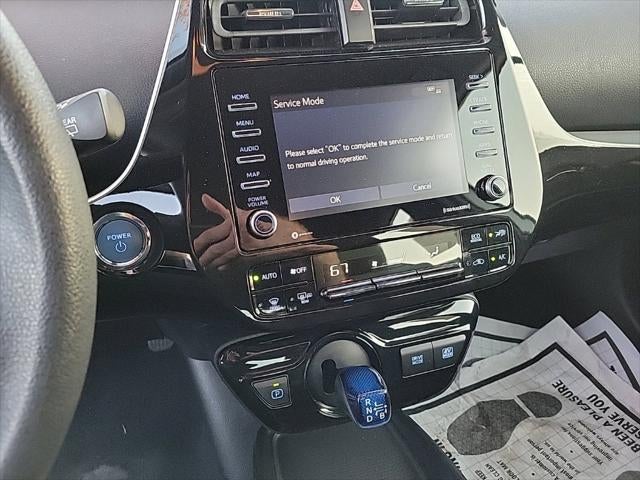2022 Toyota Prius LE