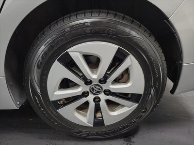 2017 Toyota Prius Three