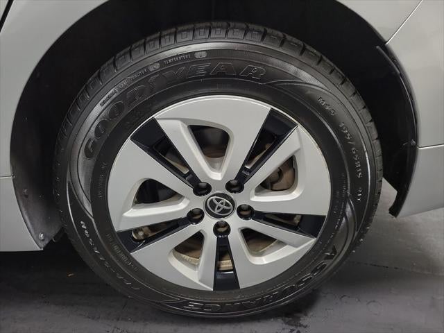 2017 Toyota Prius Three