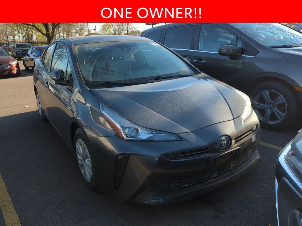 2019 Toyota Prius LE