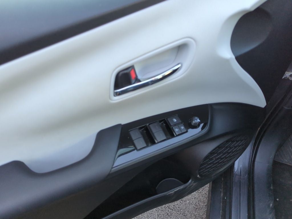 2019 Toyota Prius LE