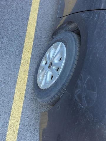 2019 Toyota Prius LE