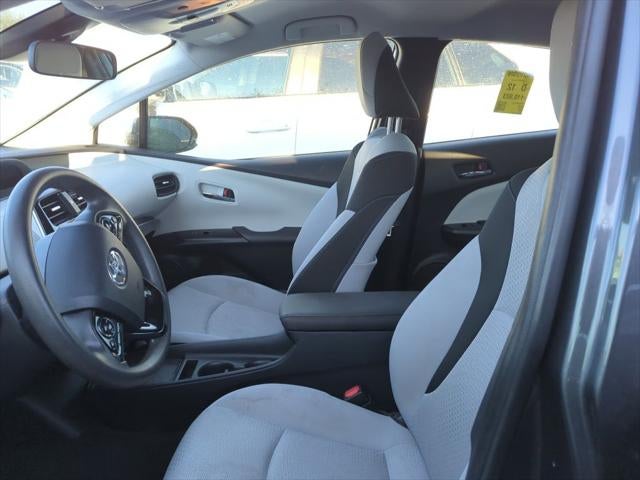 2019 Toyota Prius LE