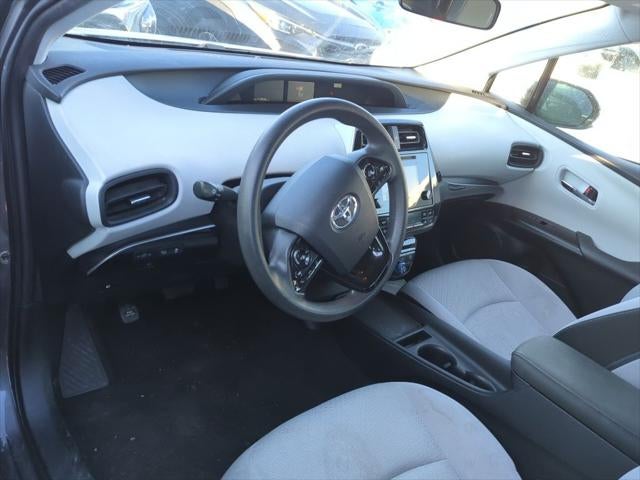 2019 Toyota Prius LE