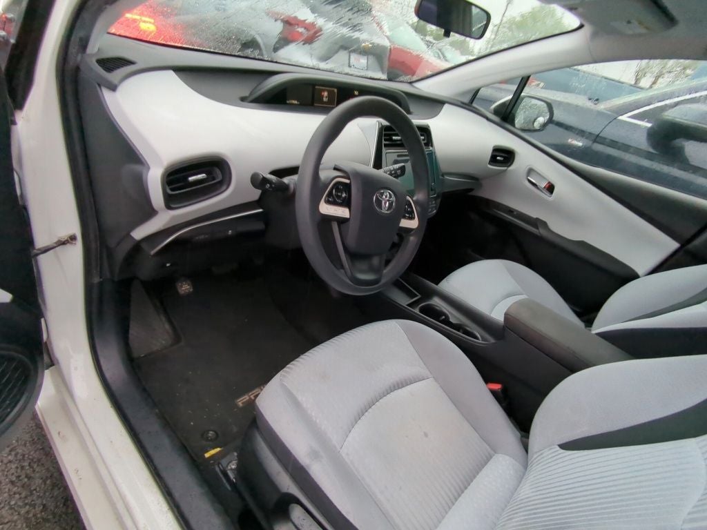 2016 Toyota Prius Two
